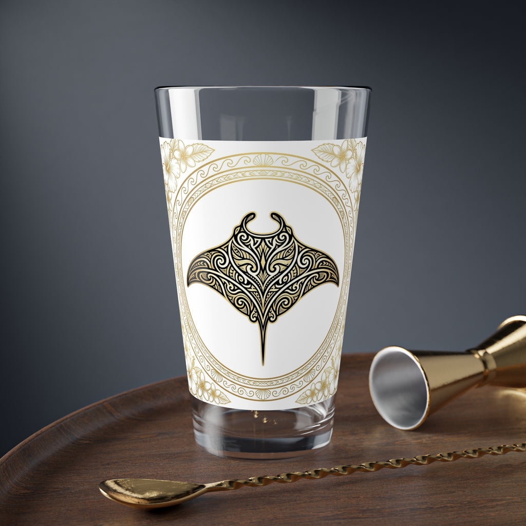 Ornate Manta Ray Mixing Glass — 16oz Decorative Beach Glass